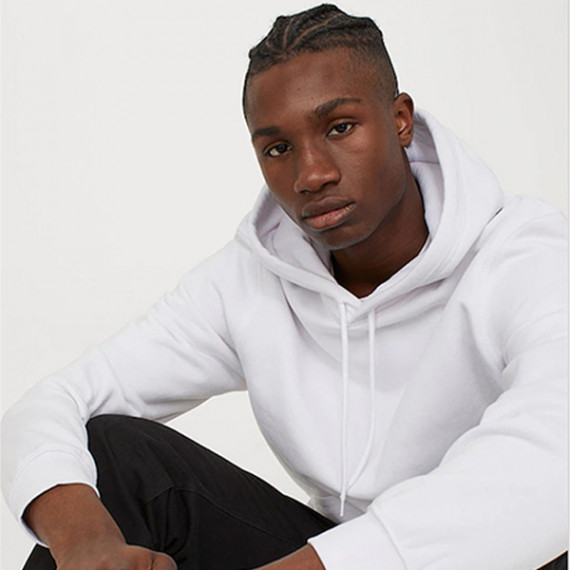 http://35.154.202.155/products/men-white-relaxed-fit-hoodie