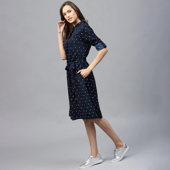 http://35.154.202.155/products/navy-blue-polka-dots-printed-shirt-dress