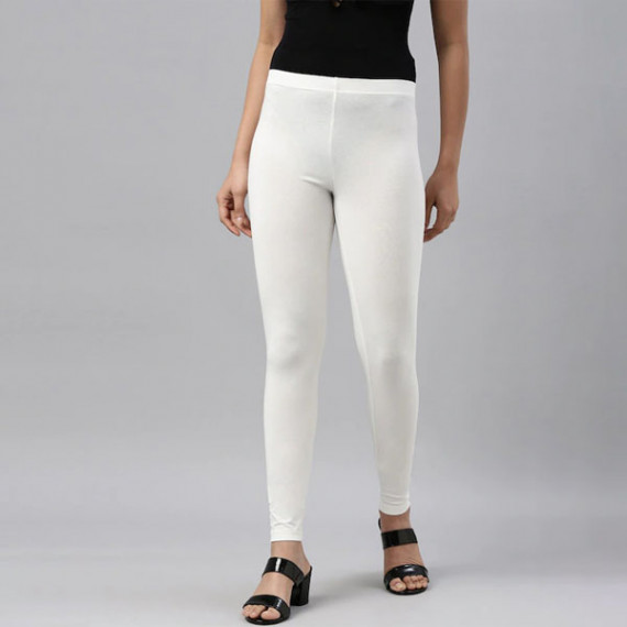 http://35.154.202.155/products/women-cream-coloured-solid-ankle-length-leggings