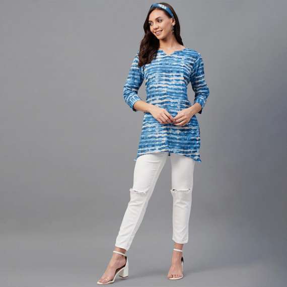 http://35.154.202.155/products/women-blue-tunics