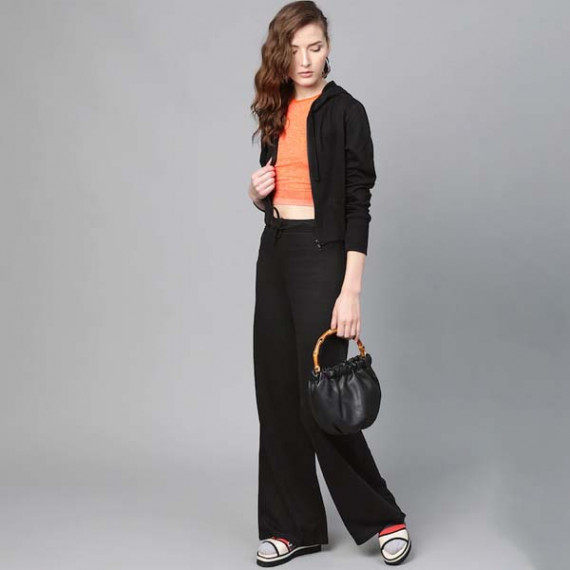 http://35.154.202.155/products/women-black-regular-fit-solid-wide-leg-track-pants
