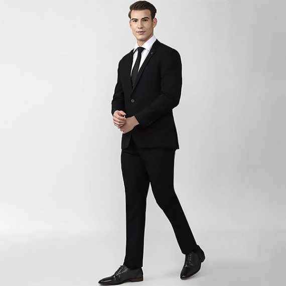 http://35.154.202.155/products/manq-mens-slim-fit-suit