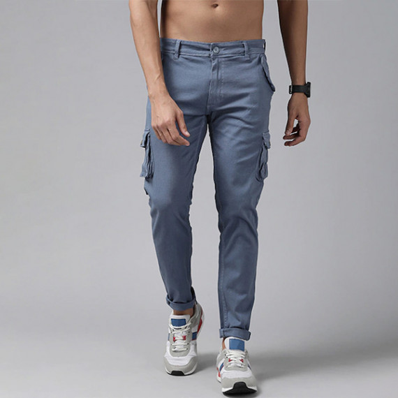 http://35.154.202.155/products/men-blue-solid-cargo-trousers