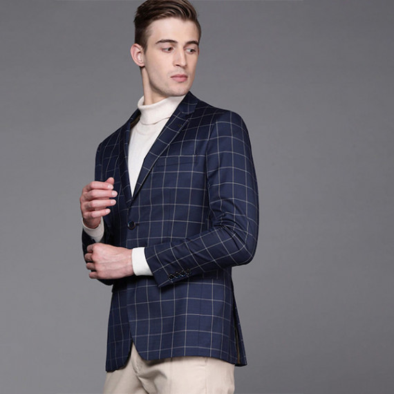 http://35.154.202.155/products/men-navy-blue-beige-slim-fit-checked-single-breasted-smart-casual-blazer