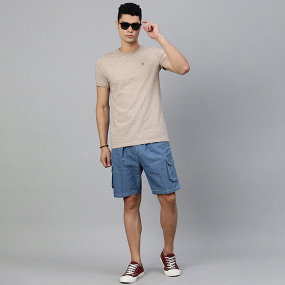 http://35.154.202.155/products/men-blue-solid-pure-cotton-denim-cargo-shorts