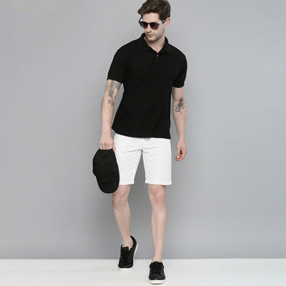 http://35.154.202.155/products/men-white-slim-fit-chino-shorts