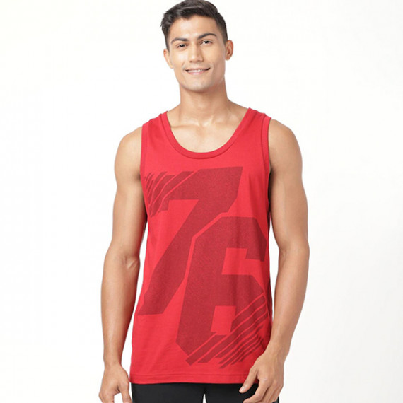 http://35.154.202.155/products/men-red-printed-innerwear-vests