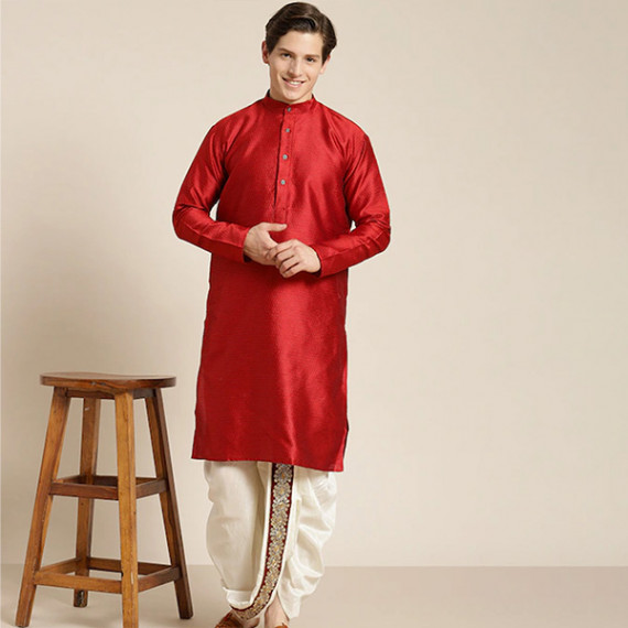 http://35.154.202.155/products/mens-cream-coloured-pure-cotton-double-layer-dhoti-gold-zari-border