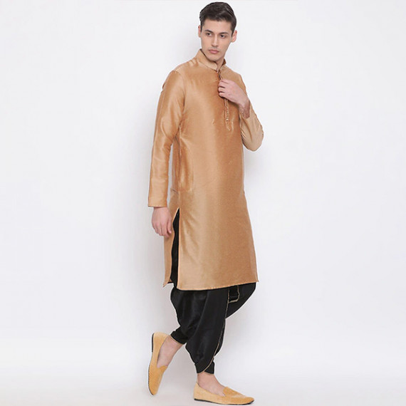 http://35.154.202.155/products/men-black-solid-dhoti-pants