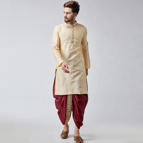 http://35.154.202.155/products/men-maroon-dhoti-pants