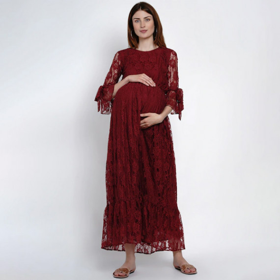 http://35.154.202.155/products/women-maroon-maternity-self-design-maxi-dress