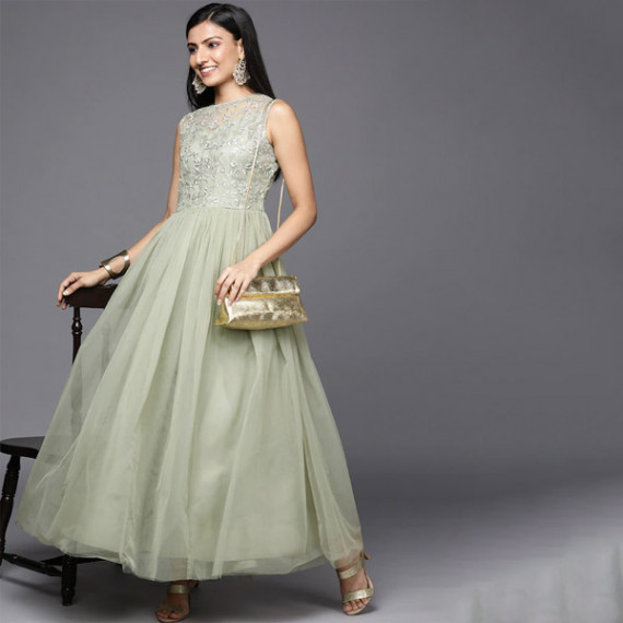 http://35.154.202.155/products/green-ethnic-motifs-embroidered-net-maxi-dress