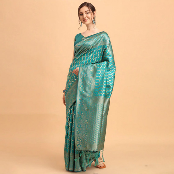 http://35.154.202.155/products/green-gold-toned-silk-blend-fusion-leheriya-saree